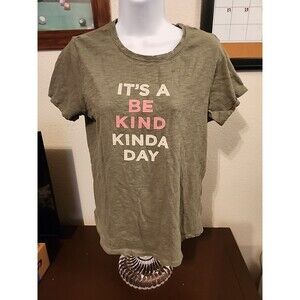 Old Navy EveryWear Slub-Knit Tee M It’s A Be Kind Kinda Day Graphic T-Shirt M